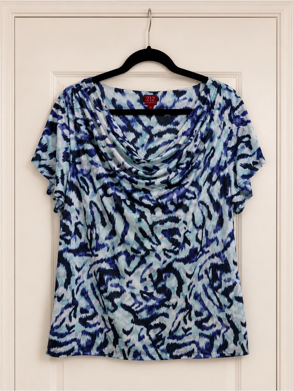 Plus Size Women's Blue Patterned Short Sleeve Top